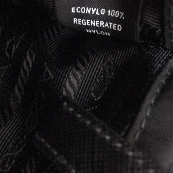 Prada Black Re-nylon And Saffiano Leather Shoulder Bag - Picture 7 of 16